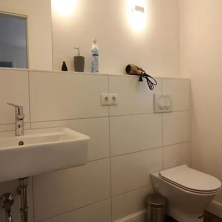 Chalet, Prázdninový dům